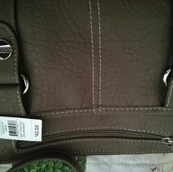 Rosetti hand bag. - Picture 2 of 2